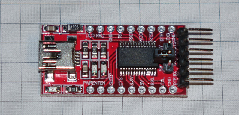 Foto des
USB-RS232-Adapters Foto des USB-RS232-Adapters