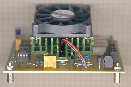 Ladeadapter m&uuml;t K&uuml;hlk&ouml;rper