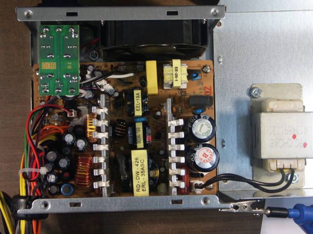 geöffnetes Netzteil geöffnetes Netzteil