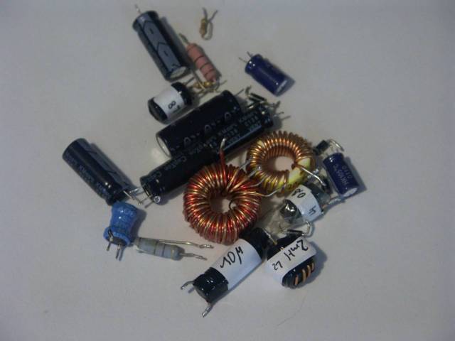 ausgebaute Filterbauteile ausgebaute Filterbauteile